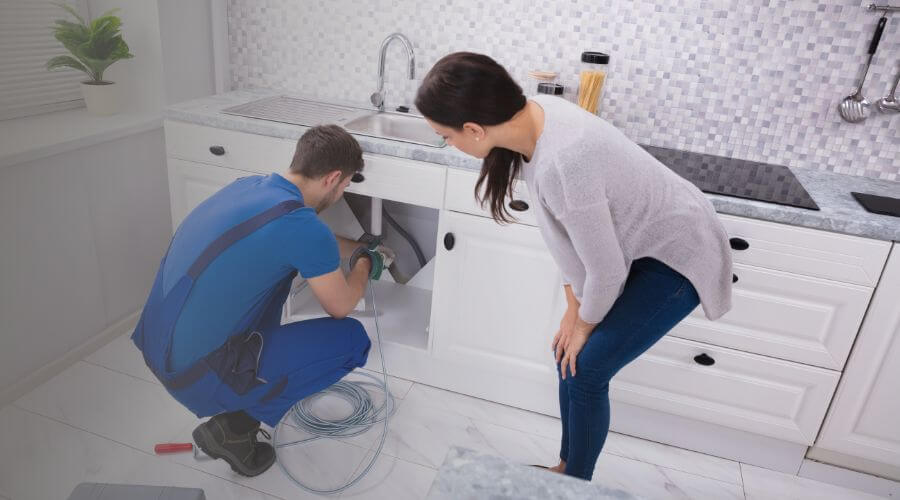 Expert burst pipe repair services in Henderson, AR